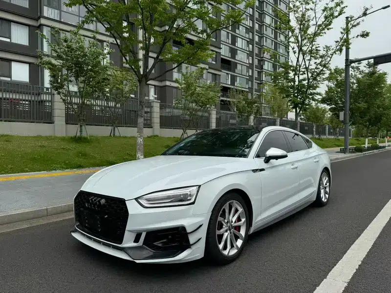 Audi A5 2017 Sportback 40 TFSI Fashion Edition — миниатюра 1