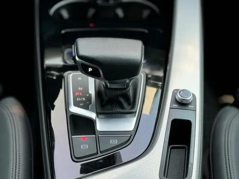 Audi A5 2024 Coupe 40 TFSI Fashion Dynamic — миниатюра 13