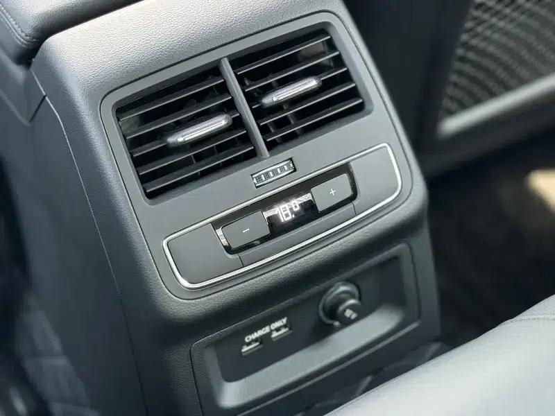 Audi A5 2024 Coupe 40 TFSI Fashion Dynamic — миниатюра 8