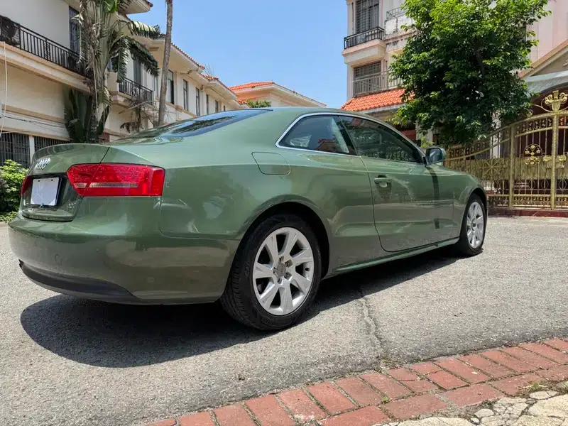 Audi A5 2010 2.0TFSI Sportback Comfort — миниатюра 6