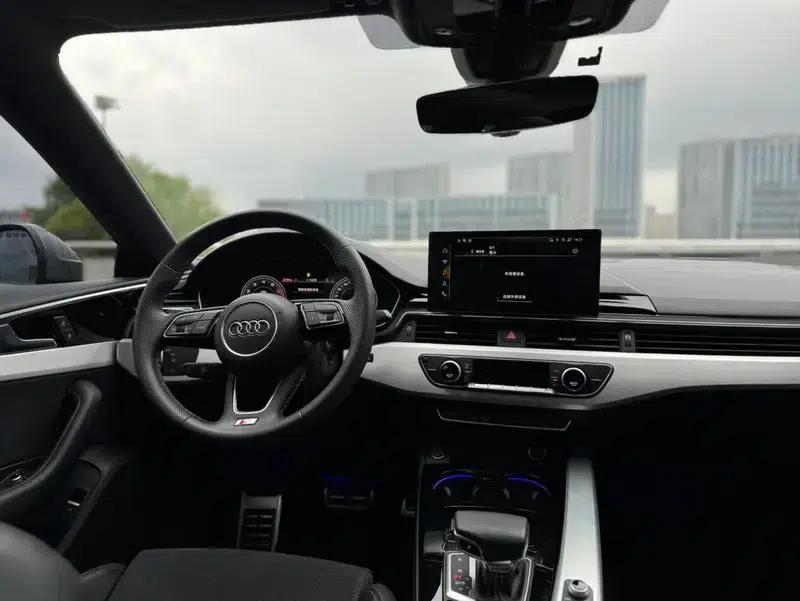 Audi A5 2022 Sportback 40 TFSI Fashionable Elegant Model — миниатюра 7