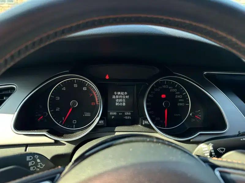 Audi A5 2013 Sportback 40 TFSI Fashion Edition — миниатюра 17