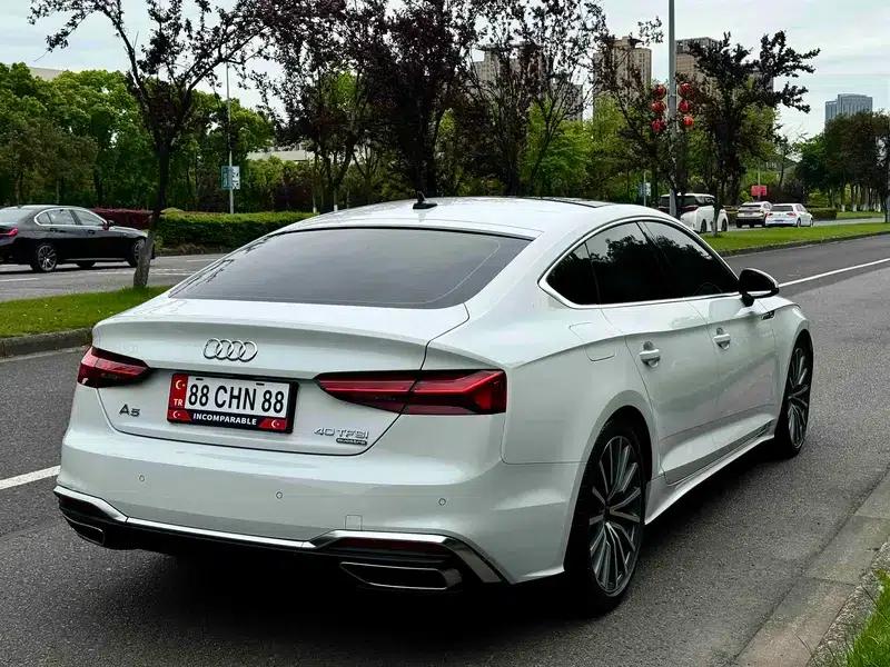Audi A5 2023 Sportback 40 TFSI quattro Luxury Dynamic — миниатюра 5