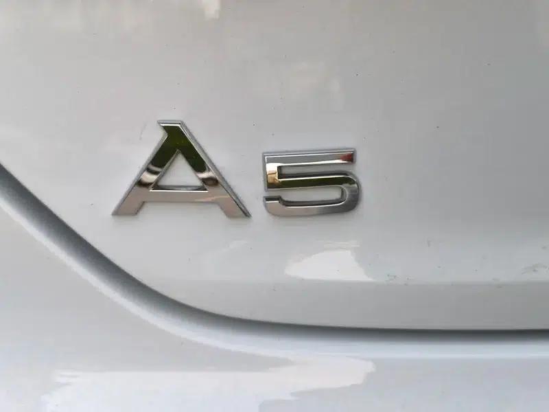 Audi A5 2022 Sportback 40 TFSI quattro Luxury Dynamic — миниатюра 7