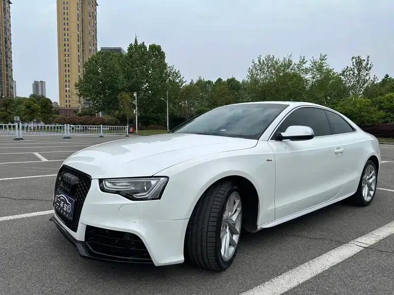 Audi A5 2013 Coupe 40 TFSI quattro — миниатюра 1