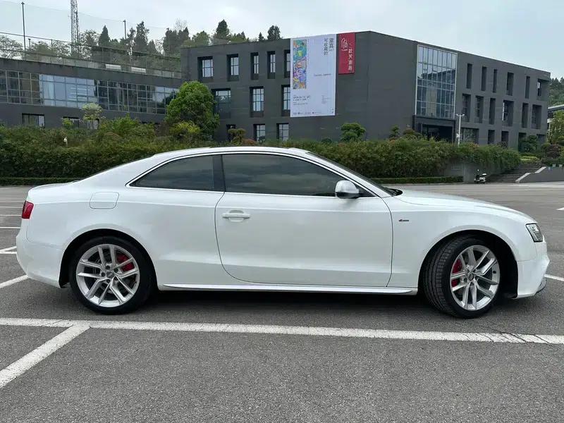 Audi A5 2013 Coupe 40 TFSI quattro — миниатюра 8