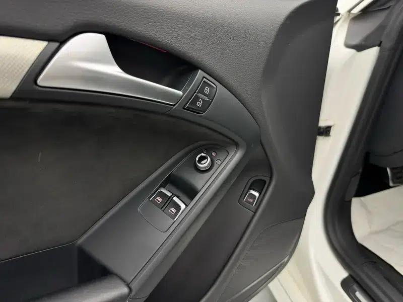 Audi A5 2013 Coupe 40 TFSI Fashion Edition — миниатюра 27