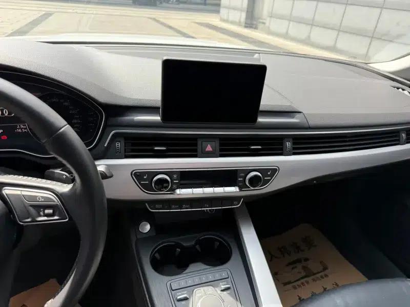 Audi A5 2017 Sportback 40 TFSI Fashion Edition — миниатюра 31