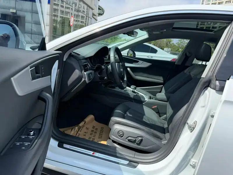 Audi A5 2017 Sportback 40 TFSI Fashion Edition — миниатюра 35