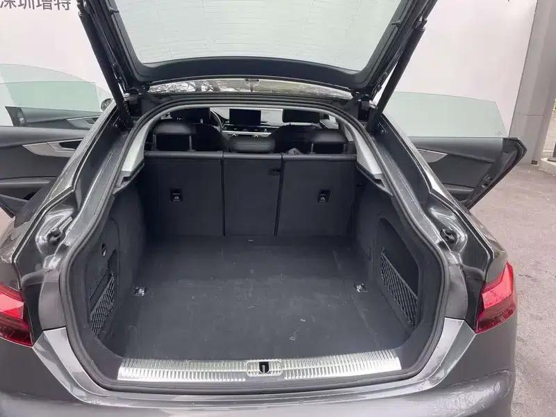 Audi A5 2024 Sportback 40 TFSI Fashion Dynamic Edition — миниатюра 23