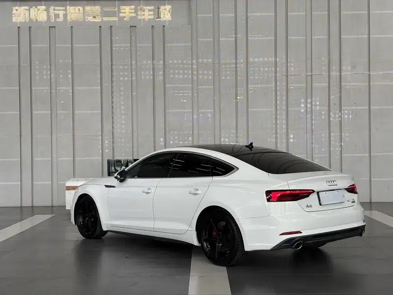 Audi A5 2017 Sportback 40 TFSI Fashion Edition — миниатюра 4