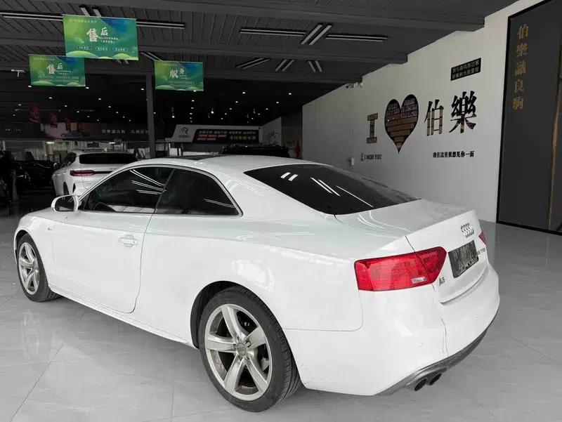 Audi A5 2016 Facelift Coupe 45 TFSI Comfort — миниатюра 4