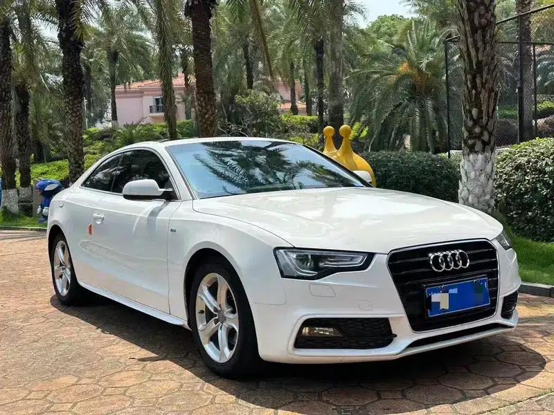 Audi A5 2013 Coupe 40 TFSI quattro — миниатюра 3