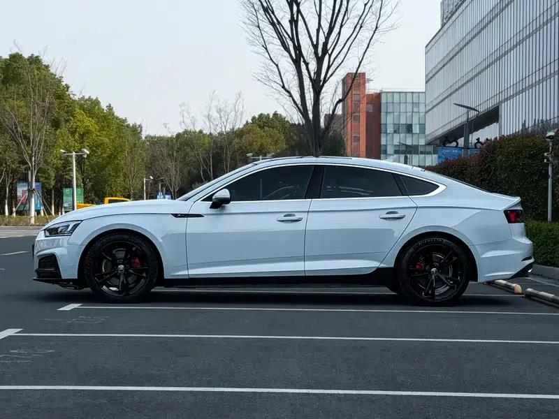 Audi A5 2019 Sportback 40 TFSI Fashion Edition (National V Emission Standard) — миниатюра 3