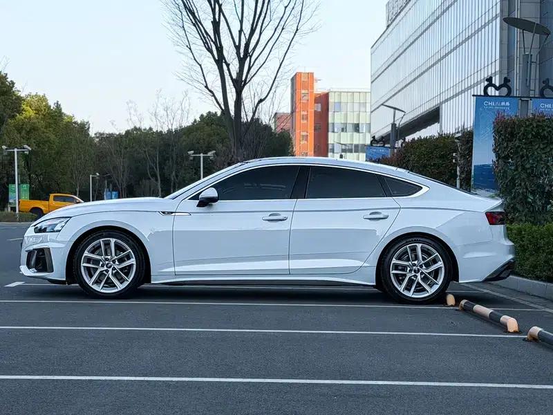 Audi A5 2023 Sportback 40 TFSI Fashion Dynamic Edition — миниатюра 3