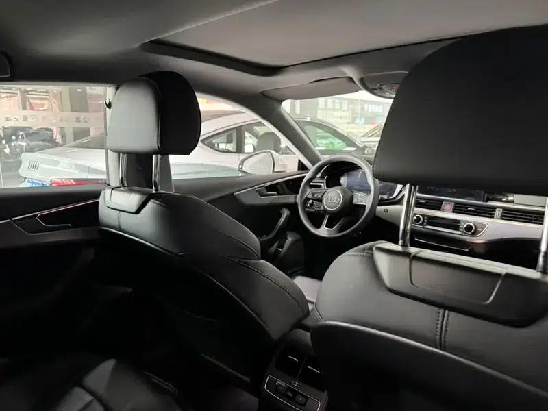 Audi A5 2024 Sportback 40 TFSI Fashion Dynamic Edition — миниатюра 13