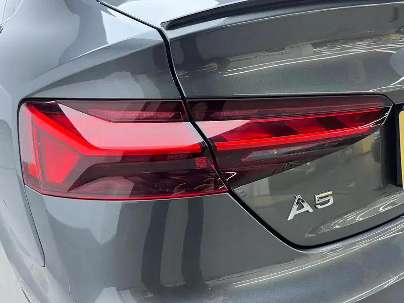 Audi A5 2023 Sportback 40 TFSI quattro Luxury Dynamic — миниатюра 13