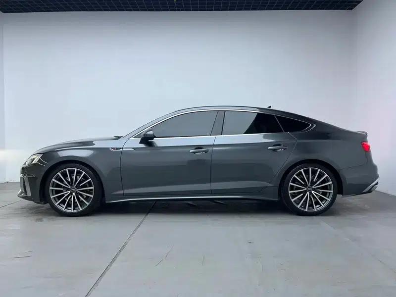 Audi A5 2023 Sportback 40 TFSI quattro Luxury Dynamic — миниатюра 4