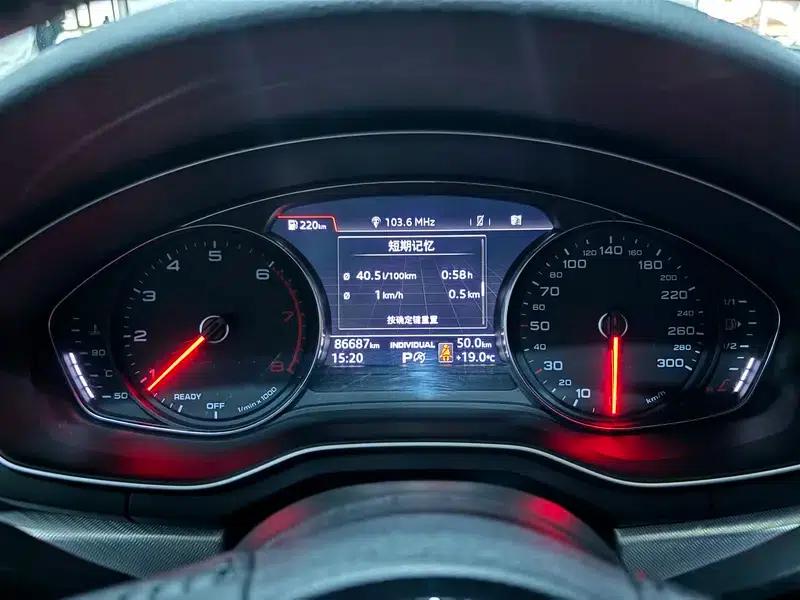 Audi A5 2017 Sportback 40 TFSI Fashion Edition — миниатюра 9