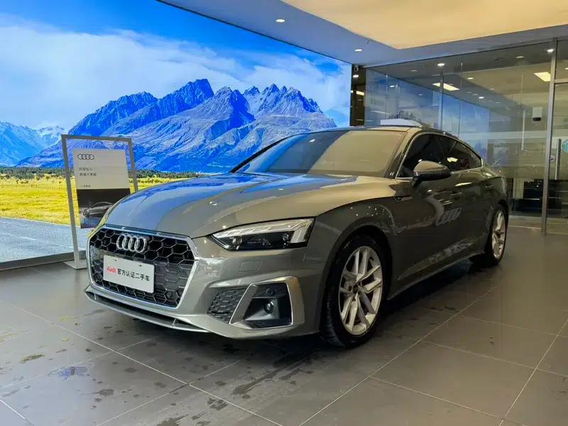 Audi A5 2024 Sportback 40 TFSI Fashion Dynamic Edition — миниатюра 1