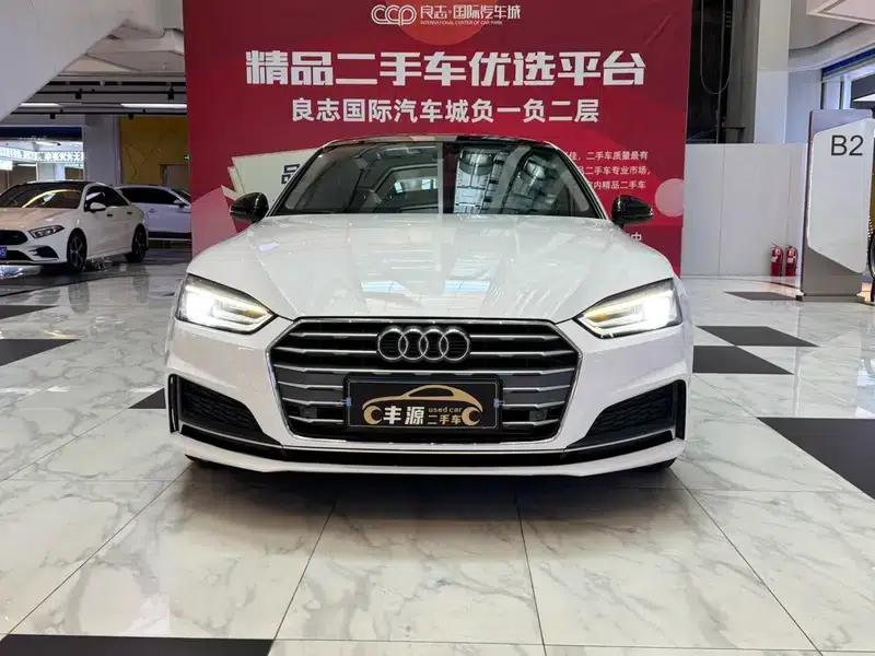Audi A5 2017 Sportback 40 TFSI Fashion Edition — миниатюра 2