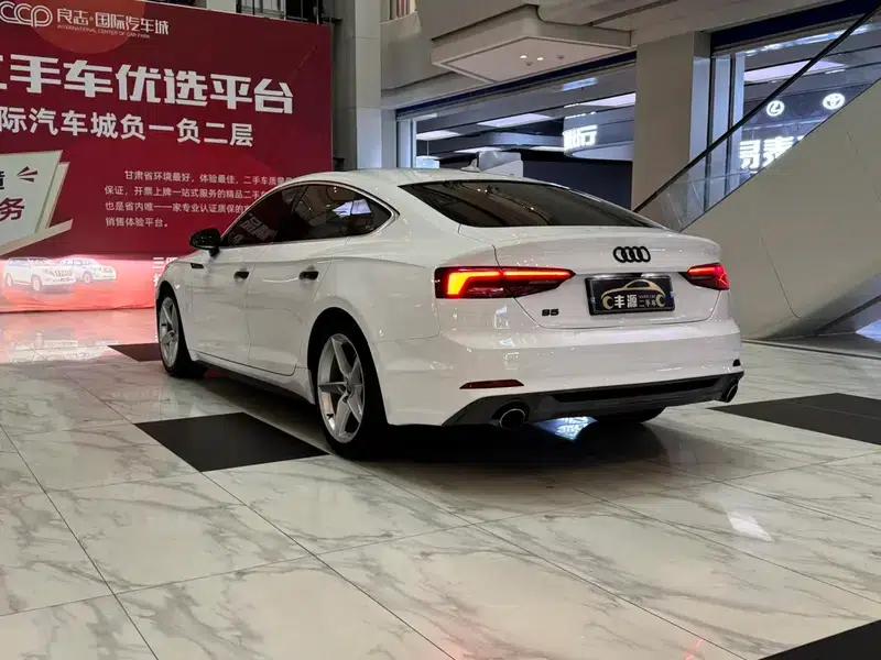 Audi A5 2017 Sportback 40 TFSI Fashion Edition — миниатюра 4