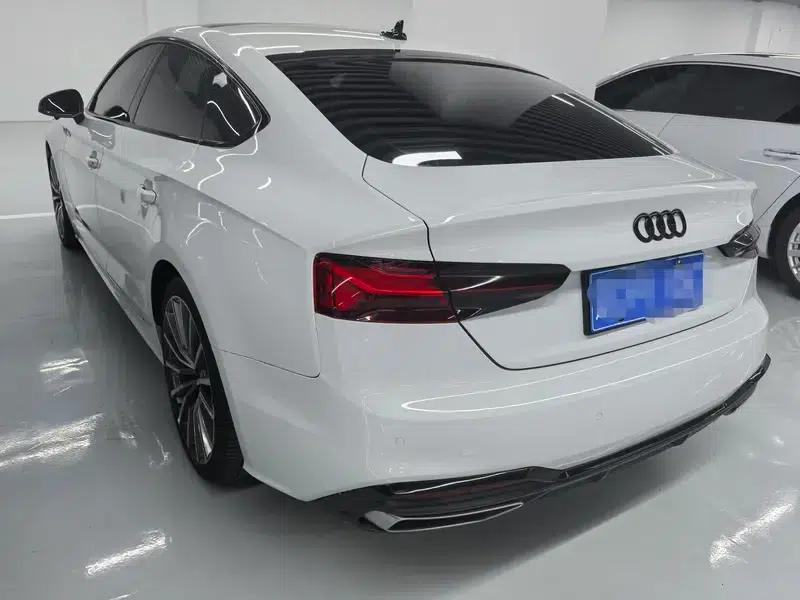 Audi A5 2021 Sportback 40 TFSI quattro Luxury Elegance — миниатюра 4
