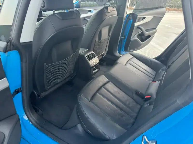 Audi A5 2021 Sportback 40 TFSI Fashionable Elegant Model — миниатюра 9