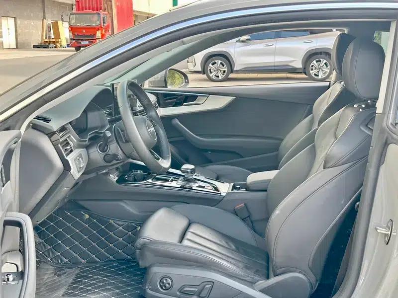 Audi A5 2022 Coupe 40 TFSI Fashion Dynamic — миниатюра 16