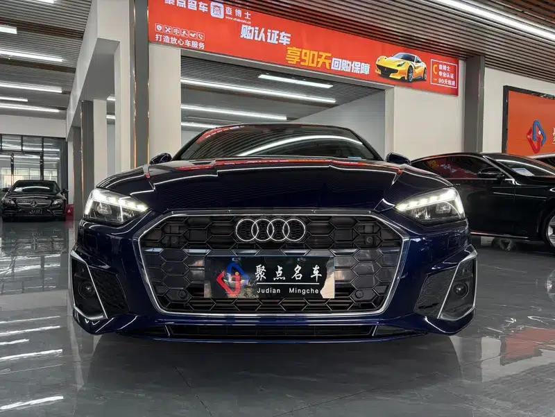 Audi A5 2021 Sportback 40 TFSI Fashionable Elegant Model — миниатюра 2