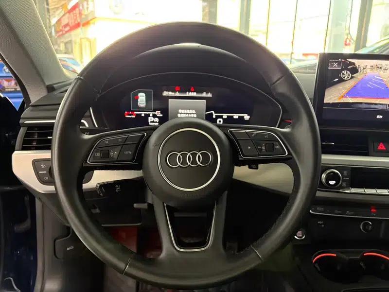 Audi A5 2021 Sportback 40 TFSI Fashionable Elegant Model — миниатюра 10