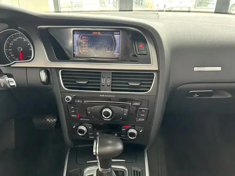 Audi A5 2013 Cabriolet 40 TFSI — миниатюра 17
