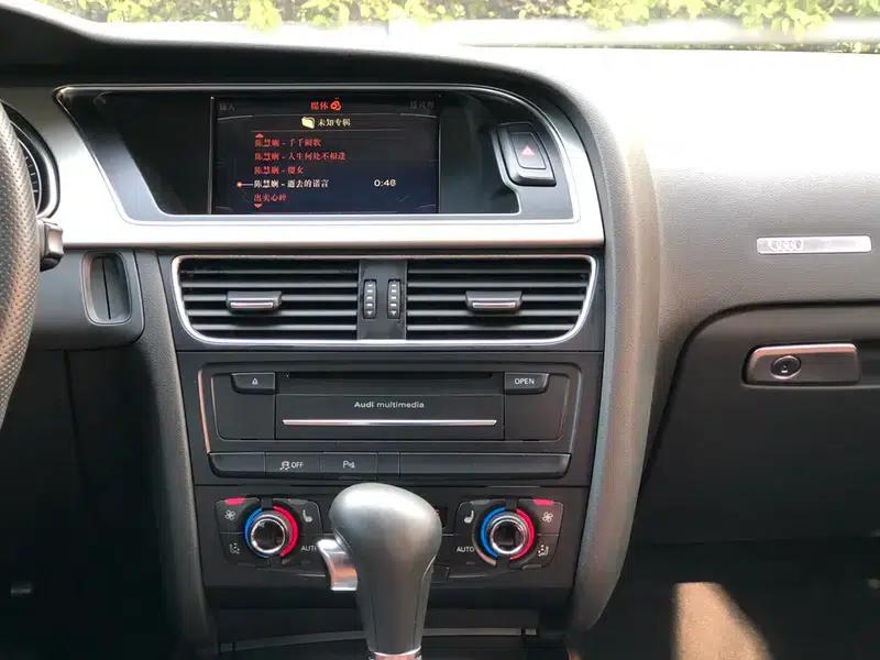 Audi A5 2010 2.0TFSI Sportback Luxury — миниатюра 12