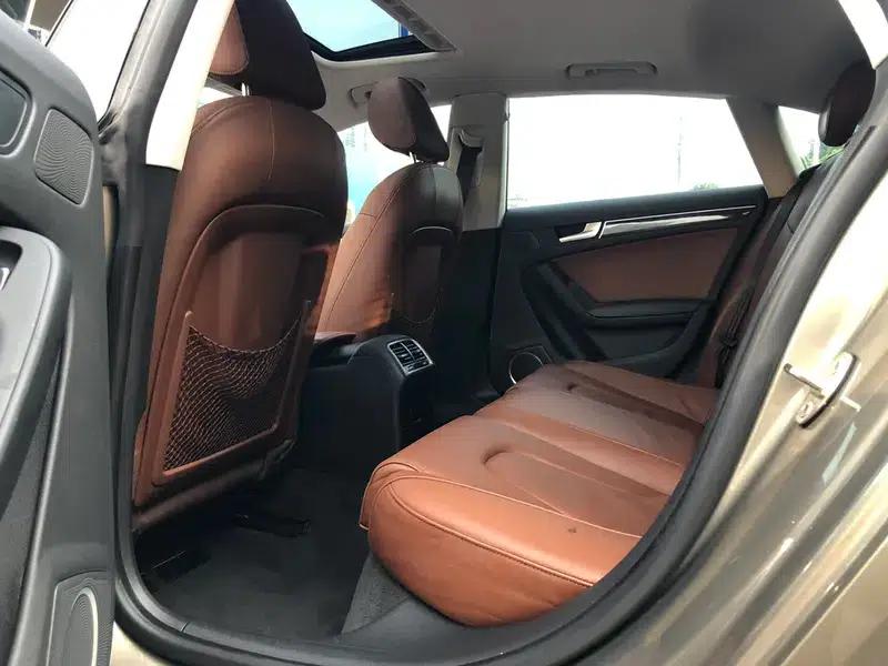 Audi A5 2010 2.0TFSI Sportback Luxury — миниатюра 20