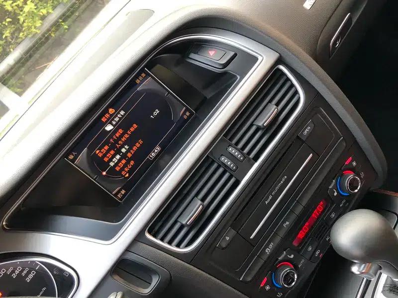 Audi A5 2010 2.0TFSI Sportback Luxury — миниатюра 9