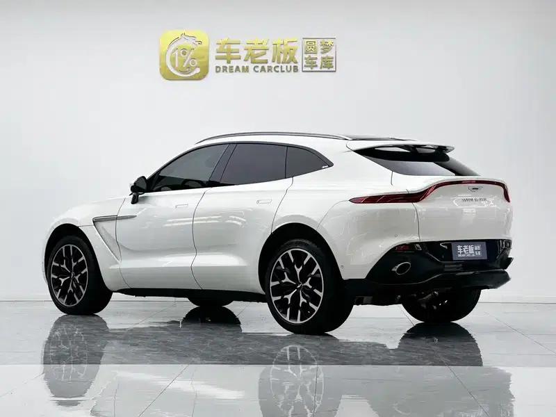 2023 Aston Martin DBX 4.0T V8 — миниатюра 4