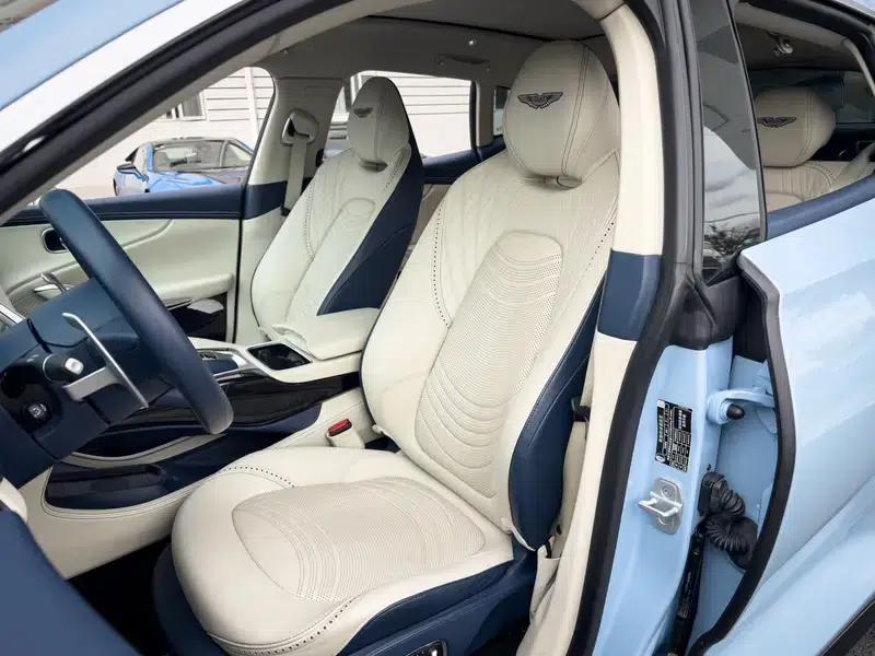 Aston Martin DBX 2022 3.0T STRAIGHT SIX — миниатюра 15