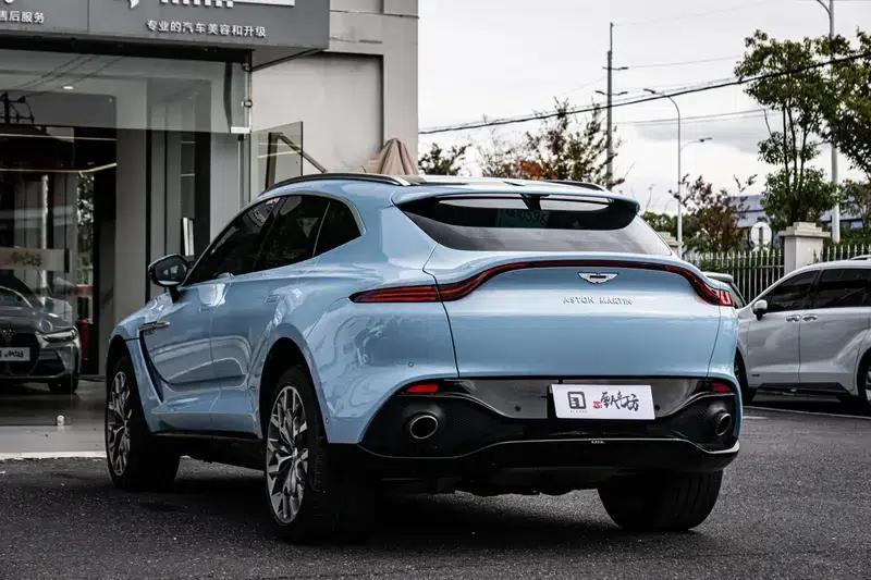 Aston Martin DBX 2022 3.0T STRAIGHT SIX — миниатюра 4
