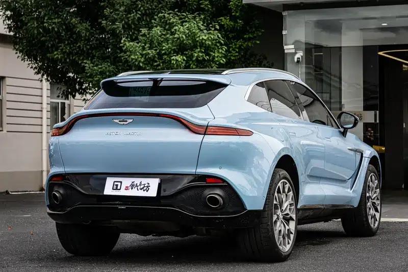 Aston Martin DBX 2022 3.0T STRAIGHT SIX — миниатюра 6