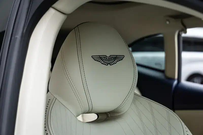 Aston Martin DBX 2022 3.0T STRAIGHT SIX — миниатюра 7