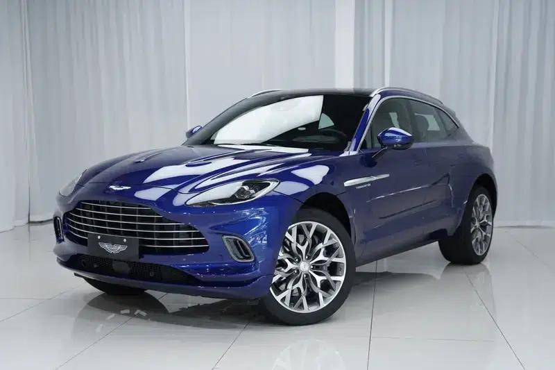 Aston Martin DBX 2023 3.0T STRAIGHT SIX — миниатюра 1
