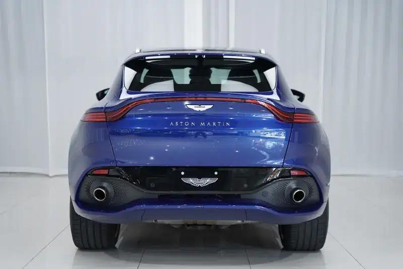 Aston Martin DBX 2023 3.0T STRAIGHT SIX — миниатюра 3