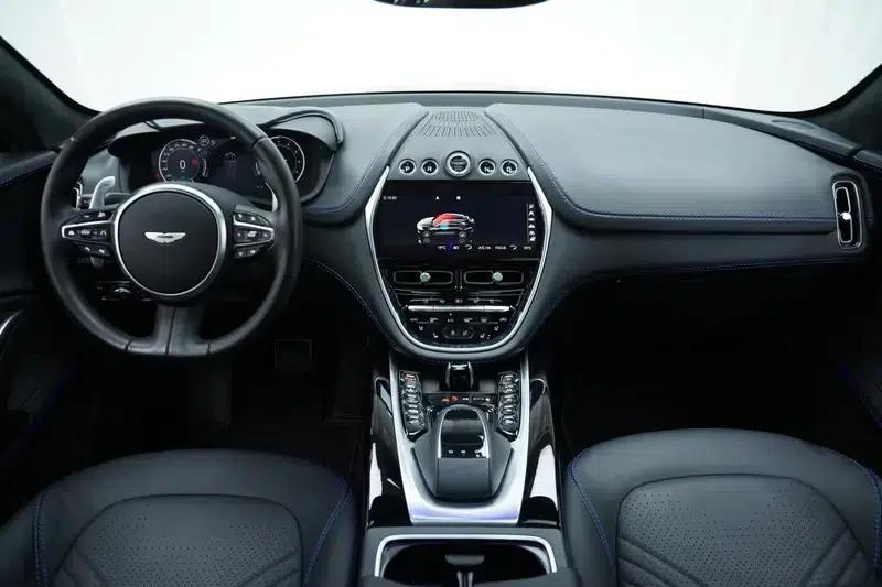 Aston Martin DBX 2023 3.0T STRAIGHT SIX — миниатюра 7