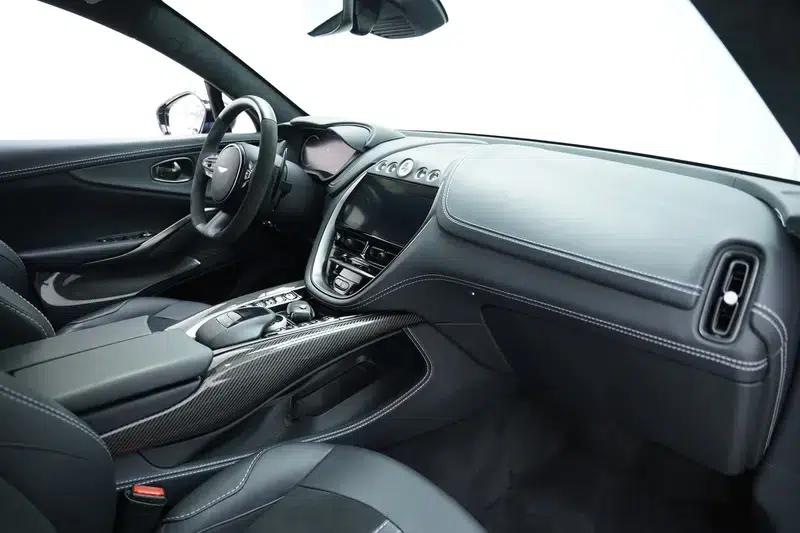 2022 Aston Martin DBX 4.0T V8 — миниатюра 4