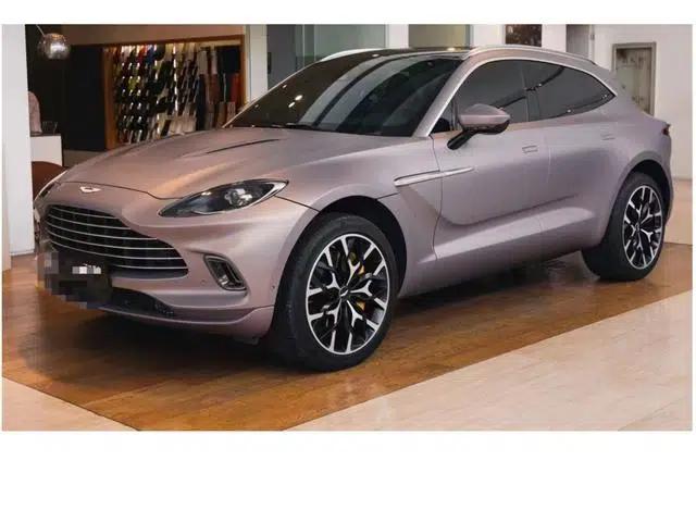 Aston Martin DBX 2021 4.0T V8 Silk Road Edition