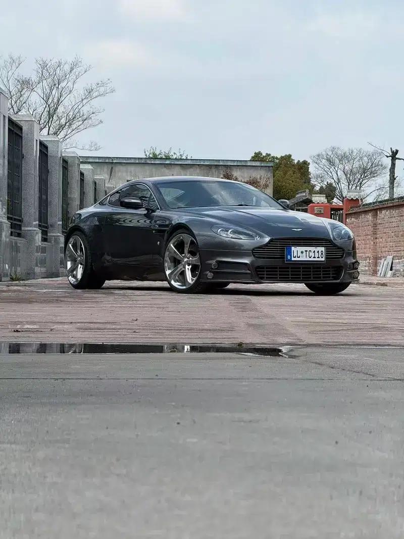 2007 Vantage 4.3 Manual Coupe — миниатюра 3