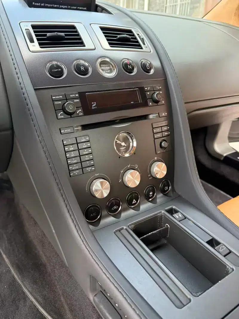 2007 Vantage 4.3 Manual Coupe — миниатюра 5