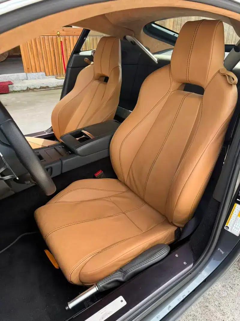 2007 Vantage 4.3 Manual Coupe — миниатюра 10