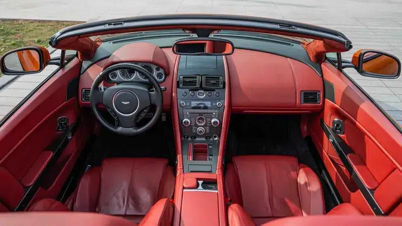 2012 Vantage 4.7L S Roadster — миниатюра 16
