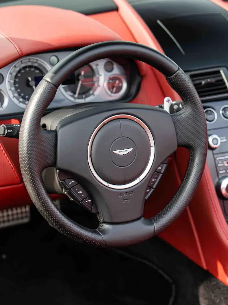 2012 Vantage 4.7L S Roadster — миниатюра 18